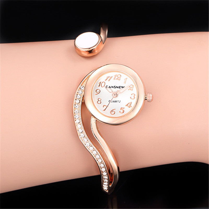 Diamond Strap Small Dial Ladies Bracelet Watch